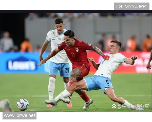 美洲杯精彩对决乌拉圭迎战日本球队展现足球魅力与激情 美洲杯精彩对决乌拉圭迎战日本球队展现足球魅力与激情